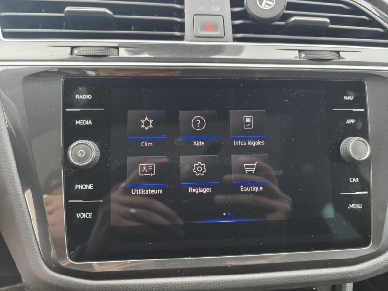 VOLKSWAGEN TIGUAN 1.5 TSI 150CH R-LINE DSG7 2022 VOLKSWAGEN Model :TIGUAN Finition:1.5 TSI 150ch R-L