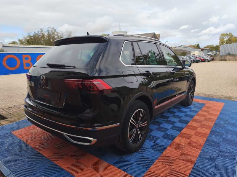 VOLKSWAGEN TIGUAN 1.5 TSI 150CH R-LINE DSG7 2022 VOLKSWAGEN Model :TIGUAN Finition:1.5 TSI 150ch R-L