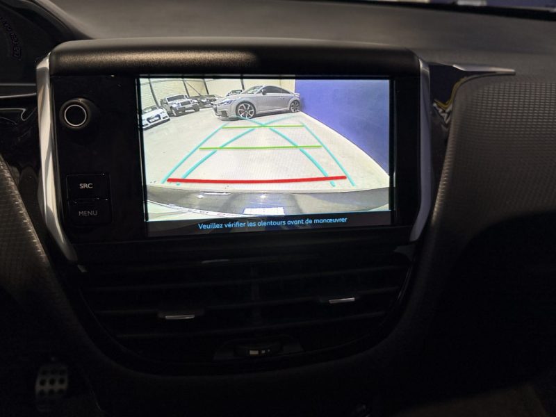 PEUGEOT 208 1.2 110 GT-LINE BVM 6 / APPLE CARPLAY / COURROIE DE DISTRIBUTION NEUVE 