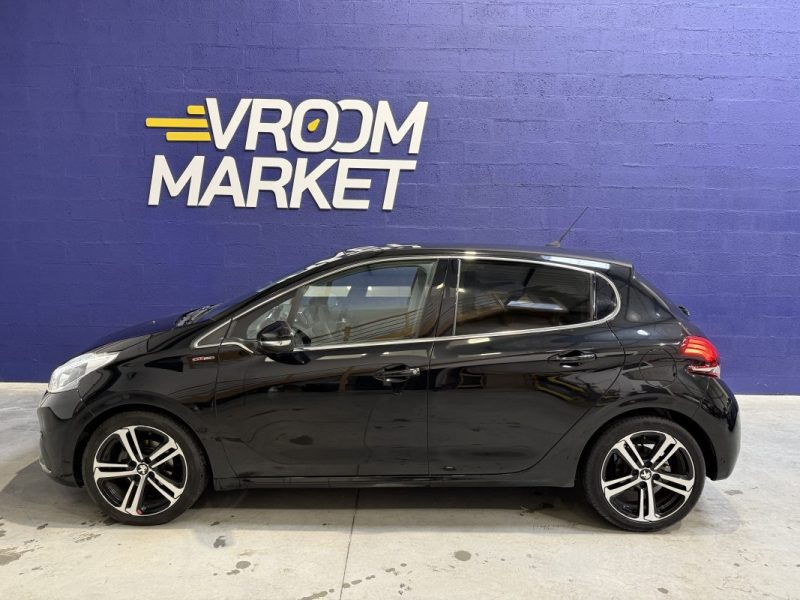 PEUGEOT 208 1.2 110 GT-LINE BVM 6 / APPLE CARPLAY / COURROIE DE DISTRIBUTION NEUVE 