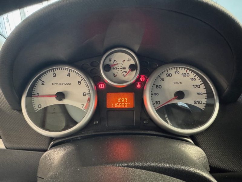 PEUGEOT  207 1.4 VTI 16V URBAN  (116 000 KMS) 1° MAIN