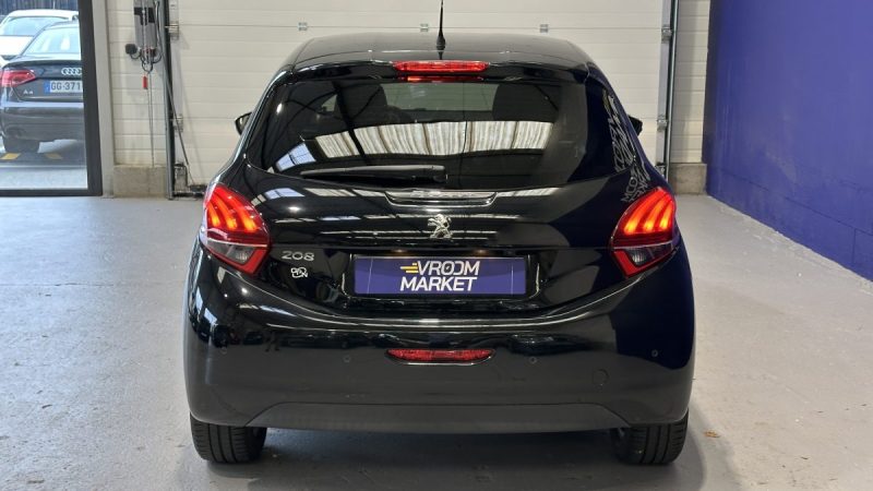 Peugeot 208 1.2 82ch Signature
