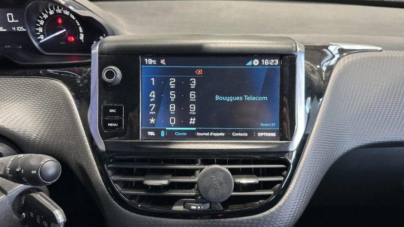 Peugeot 208 1.2 82ch Signature