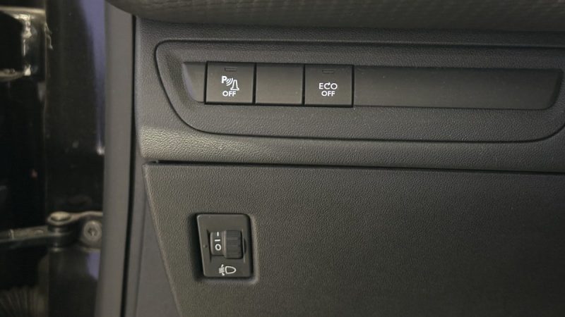 Peugeot 208 1.2 82ch Signature