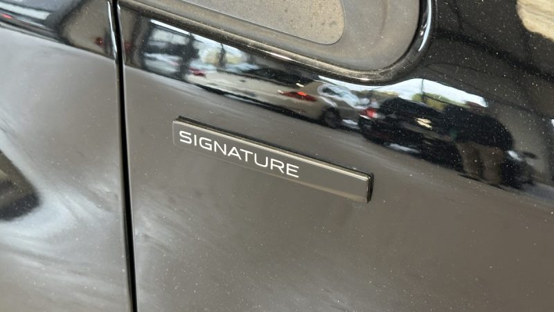 Peugeot 208 1.2 82ch Signature