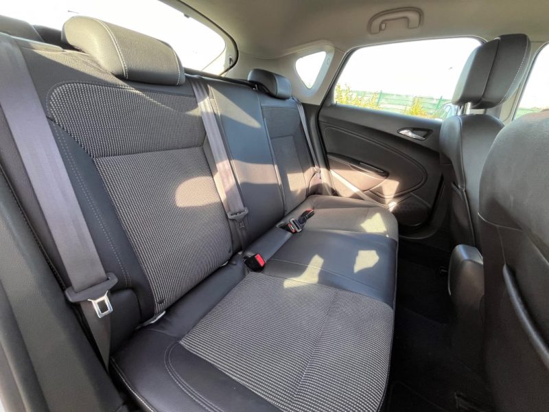 OPEL ASTRA IV (2) 1.4 TURBO 140 S/S COSMO - GARANTIE