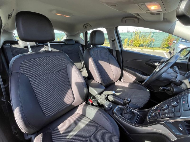 OPEL ASTRA IV (2) 1.4 TURBO 140 S/S COSMO - GARANTIE