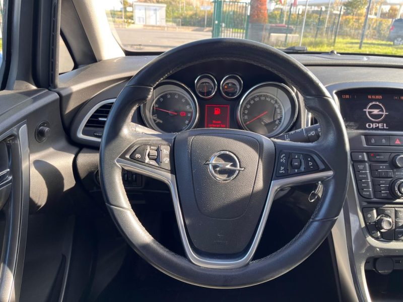 OPEL ASTRA IV (2) 1.4 TURBO 140 S/S COSMO - GARANTIE