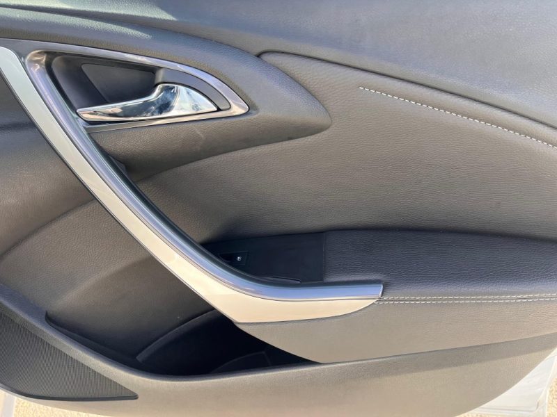 OPEL ASTRA IV (2) 1.4 TURBO 140 S/S COSMO - GARANTIE