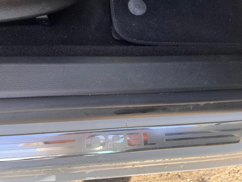 OPEL ASTRA IV (2) 1.4 TURBO 140 S/S COSMO - GARANTIE