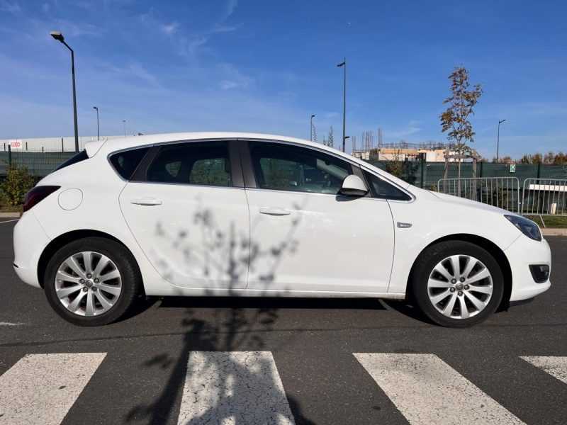 OPEL ASTRA IV (2) 1.4 TURBO 140 S/S COSMO - GARANTIE