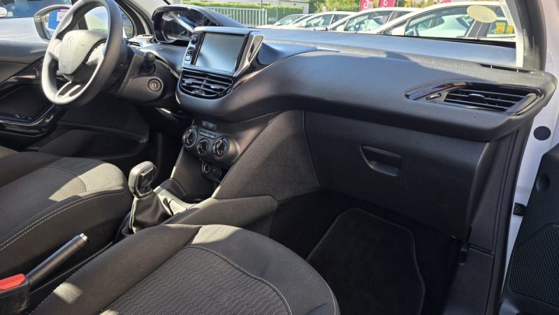 PEUGEOT 208 1.5 BLUEHDI 100CH S&S ACTIVE 2019