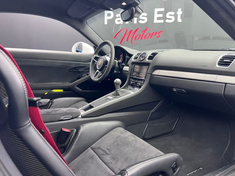 PORSCHE CAYMAN GT4 3.8 385CH GT4 2015