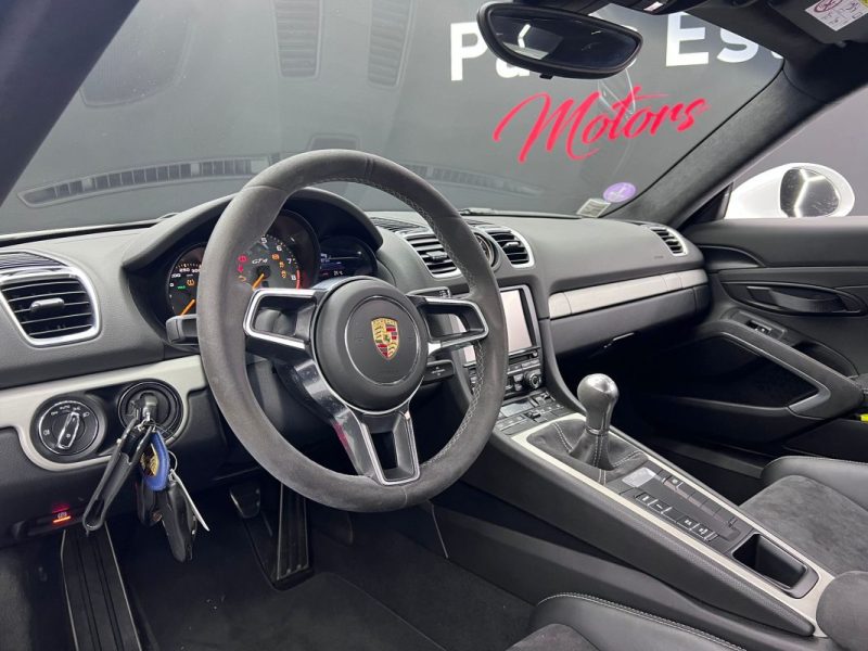 PORSCHE CAYMAN GT4 3.8 385CH GT4 2015