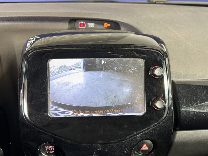 TOYOTA AYGO 1.0 VVT-I 69CH 5P X-CITE 2015 - Caméra - Keyless