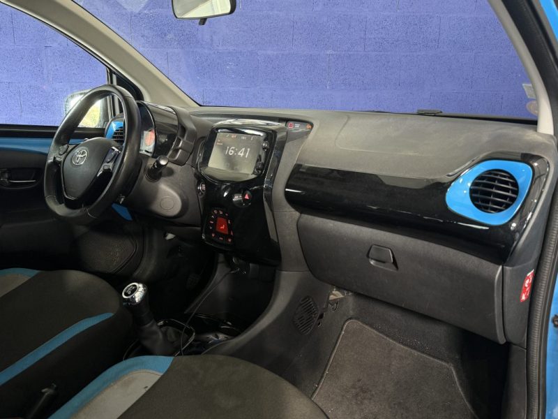 TOYOTA AYGO 1.0 VVT-I 69CH 5P X-CITE 2015 - Caméra - Keyless