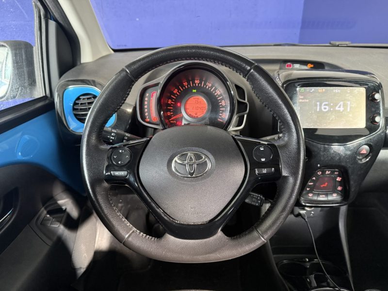 TOYOTA AYGO 1.0 VVT-I 69CH 5P X-CITE 2015 - Caméra - Keyless