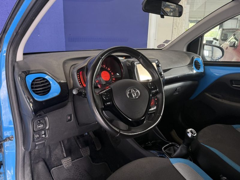 TOYOTA AYGO 1.0 VVT-I 69CH 5P X-CITE 2015 - Caméra - Keyless