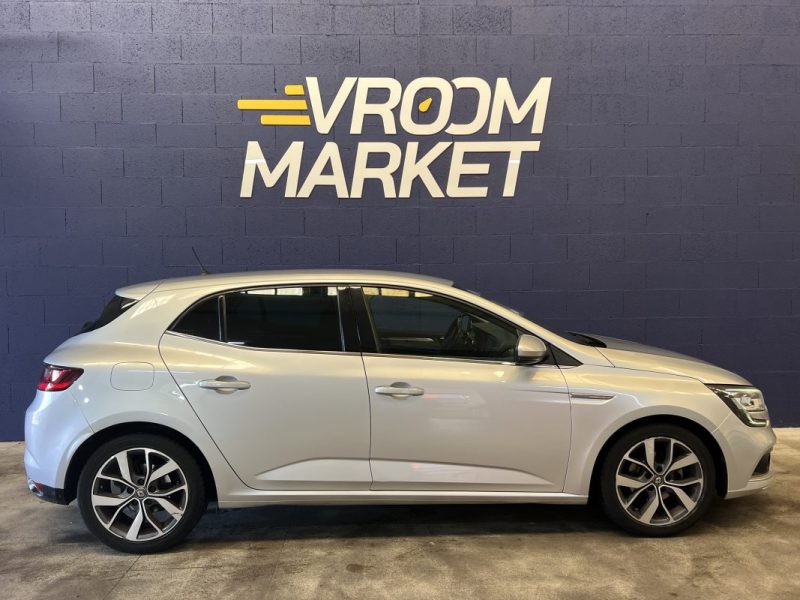  RENAULT MEGANE IV INTENS 1.2 130CV - GPS - SUIVI FACTURE OK  124500KM - 