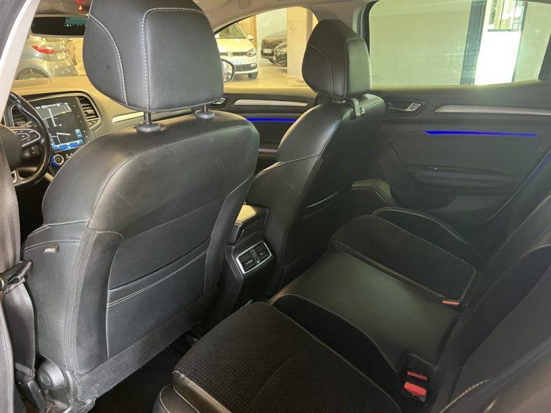  RENAULT MEGANE IV INTENS 1.2 130CV - GPS - SUIVI FACTURE OK  124500KM - 