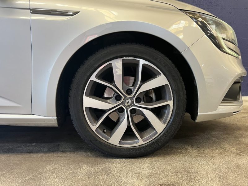  RENAULT MEGANE IV INTENS 1.2 130CV - GPS - SUIVI FACTURE OK  124500KM - 