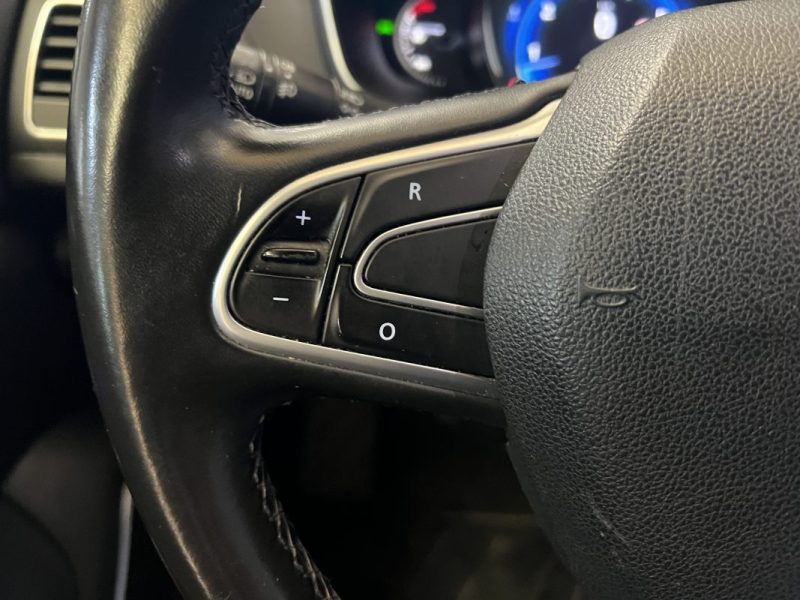  RENAULT MEGANE IV INTENS 1.2 130CV - GPS - SUIVI FACTURE OK  124500KM - 