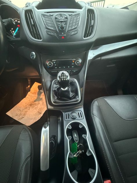 FORD KUGA 2.0 TDCI - 120CV 16V TURBO TITANIUM 2015