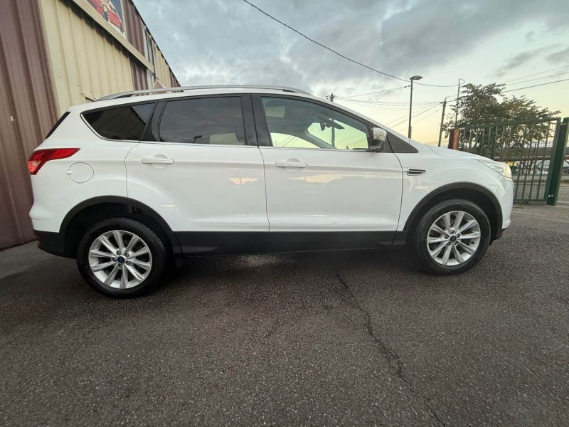 FORD KUGA 2.0 TDCI - 120CV 16V TURBO TITANIUM 2015