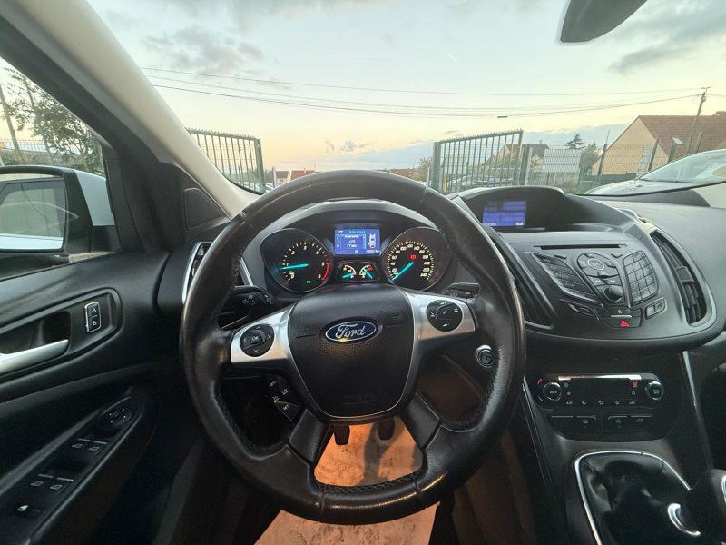 FORD KUGA 2.0 TDCI - 120CV 16V TURBO TITANIUM 2015