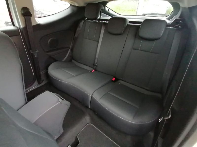 RENAULT Megane - 1.6 110ch Emotion