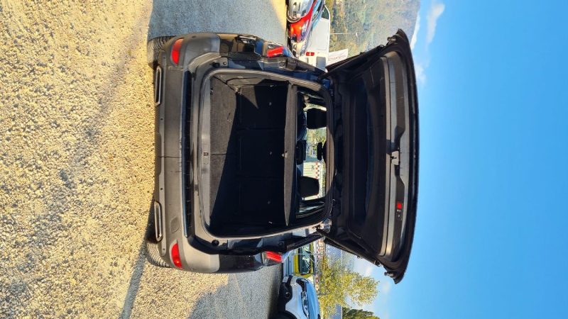 PEUGEOT 5008 - 2.0 Blue HDi 180ch Allure Pack GT EAT8