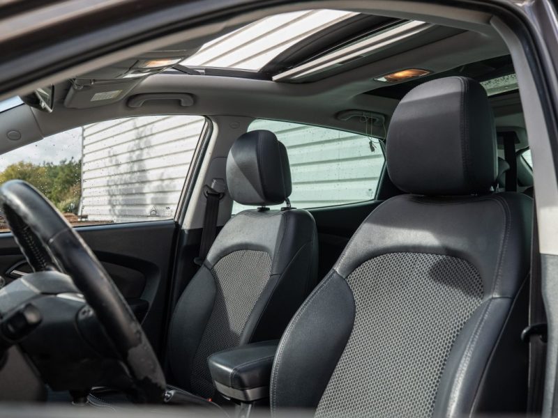 HYUNDAI IX35 1.7 CRDI 115Cv / TOIT OUVRANT / SIÈGES CHAUFFANTS