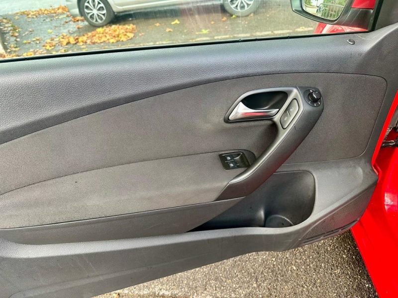 VOLKSWAGEN POLO V 1.2 70ch CONFORTLINE 3 Portes