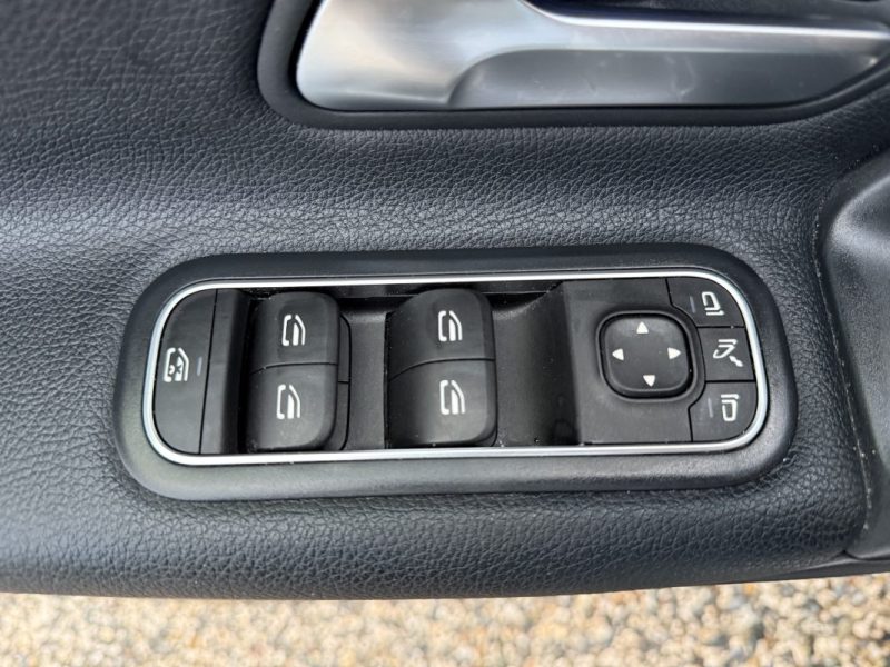 MERCEDES CLASSE A 250E 218CH STYLE LINE 8G-DCT  2020