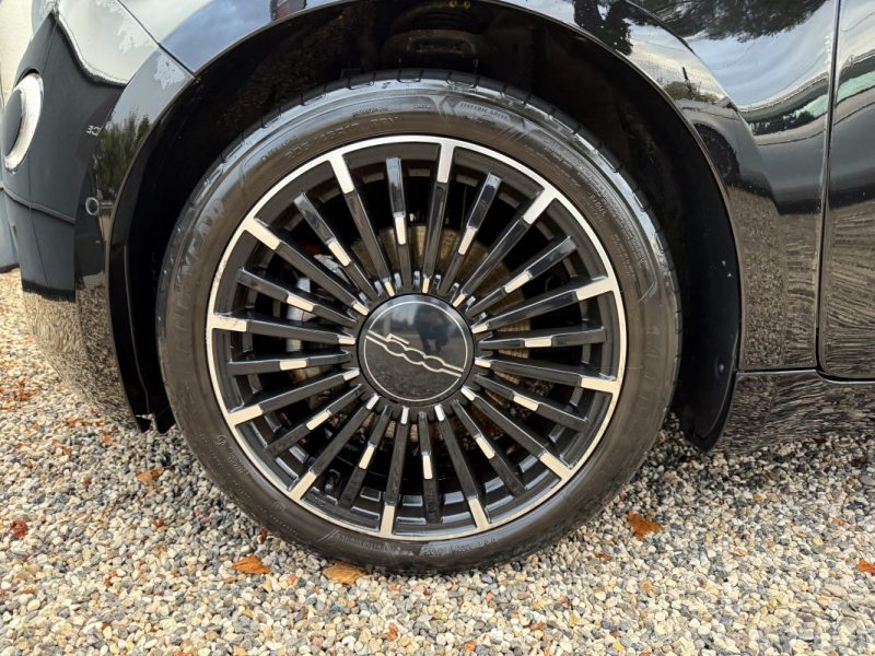 FIAT 500 E 118CH LA PRIMA JBL CAMERA CAR PLAY 2023 