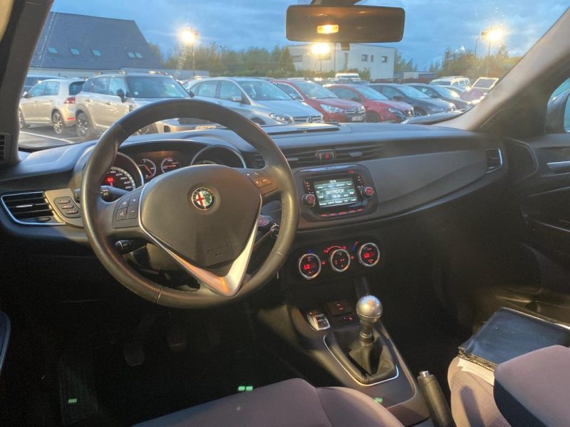  ALFA ROMEO GIULIETTA 1.4I 120 CH PROGRESSION /🛠️KIT DISTRIBUTION NEUF/📱 Bluetooth/❄️Climatisation