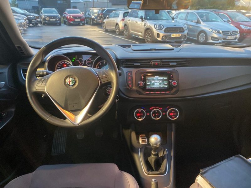  ALFA ROMEO GIULIETTA 1.4I 120 CH PROGRESSION /🛠️KIT DISTRIBUTION NEUF/📱 Bluetooth/❄️Climatisation