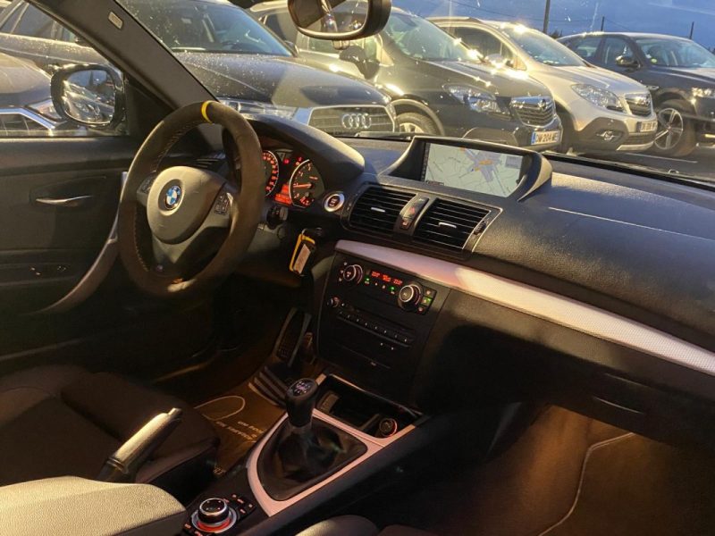  BMW SERIE 1 120I 2.0 163 CH EDITION M SPORT /🛠️CHAINE FAITE /📱 Bluetooth/ ❄️ Climatisation/
