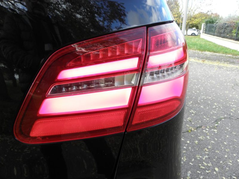 MERCEDES CLASSE B 180 122 CH SENSATION BOITE MANUELLE 2015