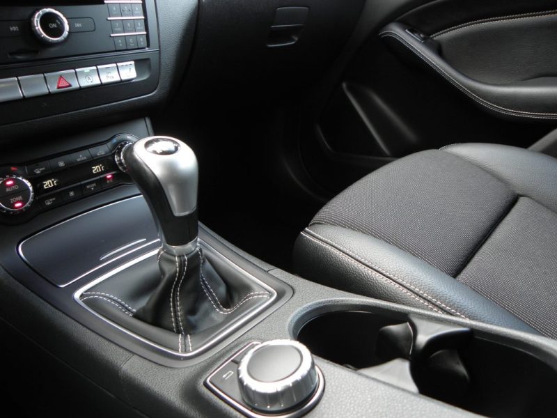 MERCEDES CLASSE B 180 122 CH SENSATION BOITE MANUELLE 2015