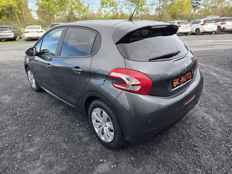 PEUGEOT 208 1.6 E-HDI 92CH STYLE 2015