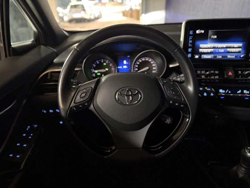 TOYOTA C-HR 1.2I 2WD 116 CV GRAPHIC RC18/58.000KM/ENTRETIEN TOYOTA 2019
