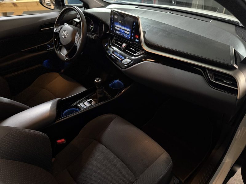 TOYOTA C-HR 1.2I 2WD 116 CV GRAPHIC RC18/58.000KM/ENTRETIEN TOYOTA 2019