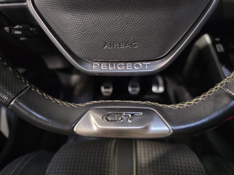 PEUGEOT 208 1.5 BlueHDi 100ch GT LINE / TOIT PANORAMIQUE
