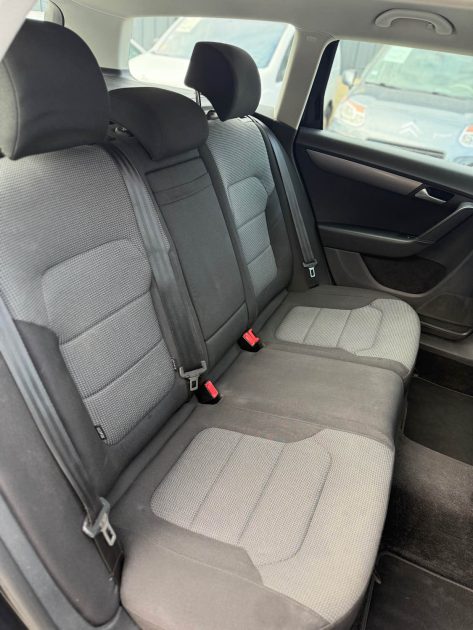 VOLKSWAGEN PASSAT 2.0 TDI 140CH BLUEMOTION TECHNOLOGY FAP CONFORTLINE BUSINESS 2011