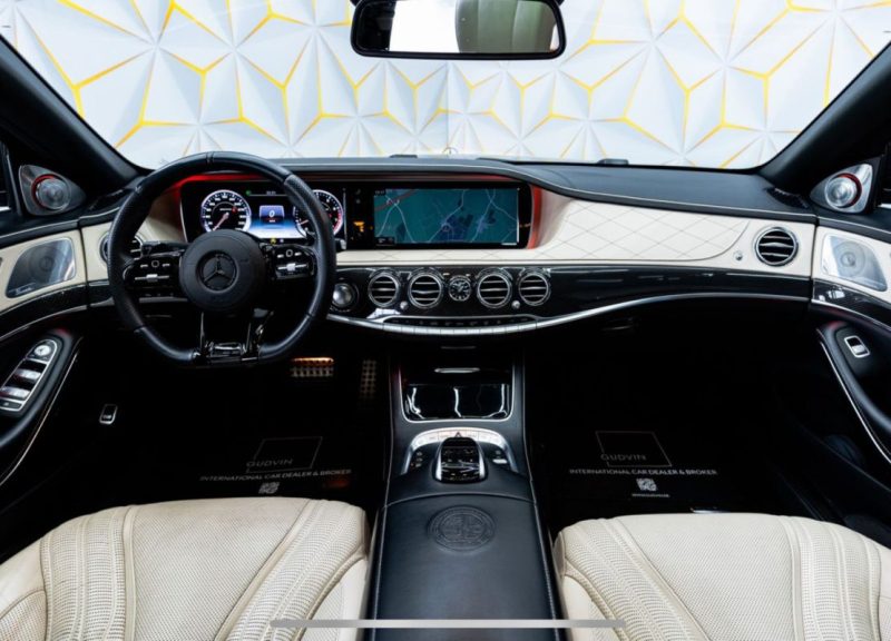 Mercedes-Benz S65 AMG – 2015 – Kit Carrosserie Brabus – Full Options