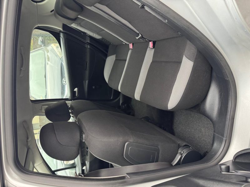 PEUGEOT  207 1.4 I 90CV  