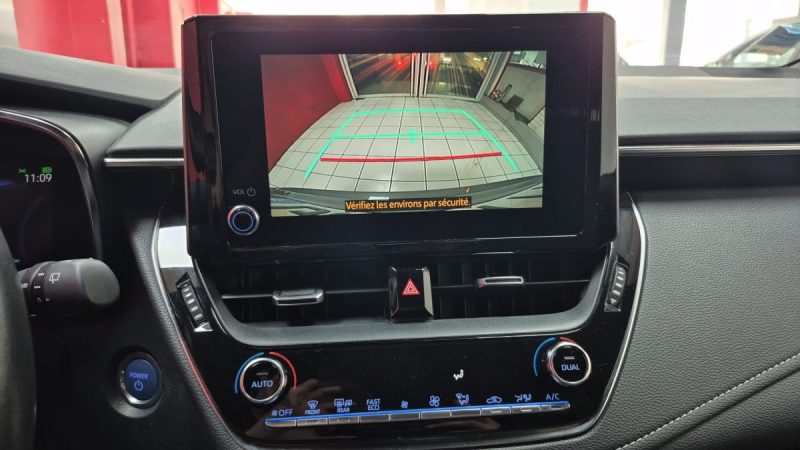 TOYOTA COROLLA TOURING SPORTS 122CV DYNAMIC BUSINESS/1 ERE MAIN/TVA RECUP 2022