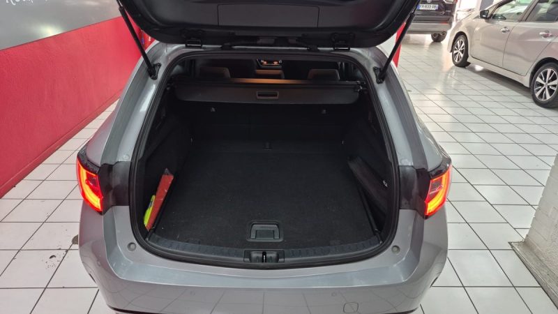 TOYOTA COROLLA TOURING SPORTS 122CV DYNAMIC BUSINESS/1 ERE MAIN/TVA RECUP 2022