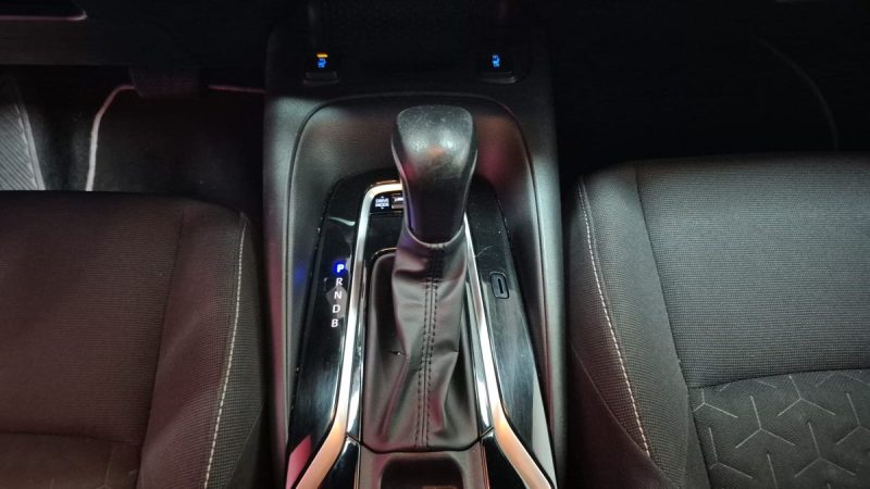 TOYOTA COROLLA TOURING SPORTS 122CV DYNAMIC BUSINESS/1 ERE MAIN/TVA RECUP 2022